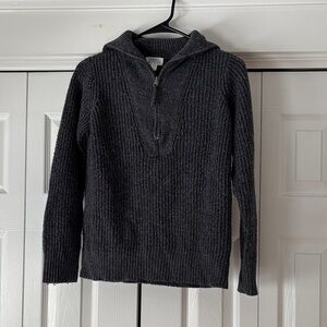 Market & Spruce Dark Gray V-Neck Sweater